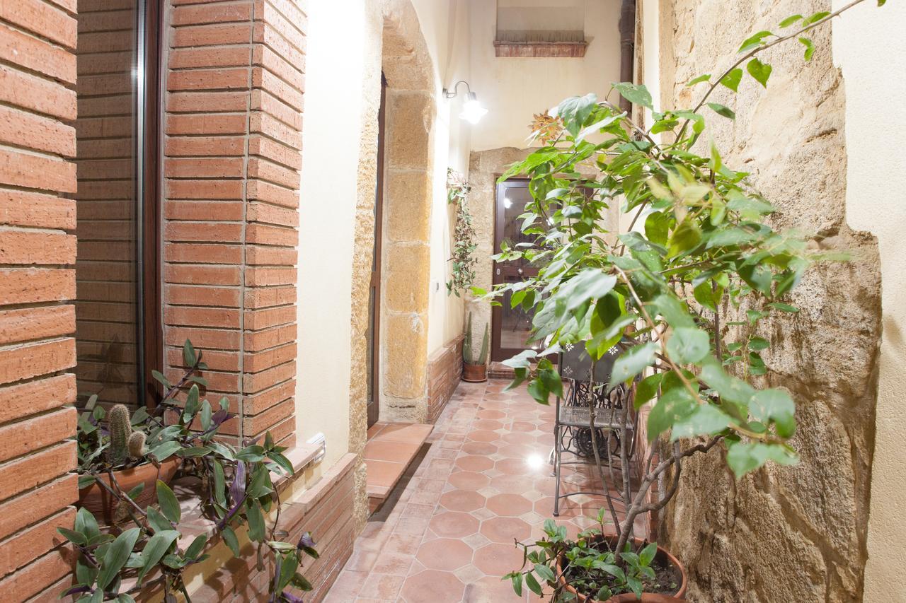 Trio D'Archi - Il Cortiletto Villa Caltagirone Eksteriør bilde